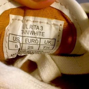 Michael kors LiL Rita tan/white size 8 sneakers